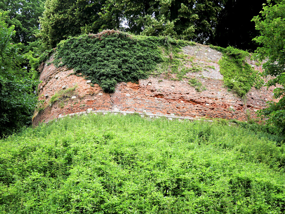 circuit-des-remparts-de-montreuil-sur-mer-1
