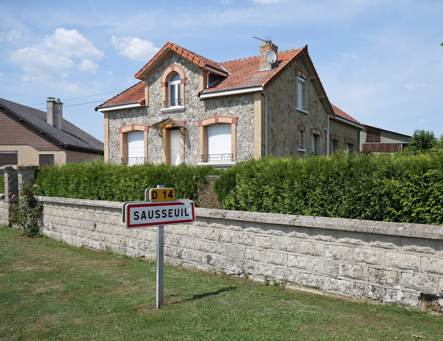 The house seen from the road