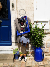 Cycling the old railway of Ponthieu - St Riquier greeting a traveller