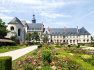 valloires abbey and garden - abbey overlooking the garden - zoomed in