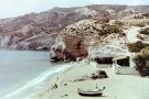 milos 1988 adamantas - idyllic beach nearby