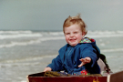 Our first visit to Wadden island Ameland (june 1993) - Elvin seeing his dad