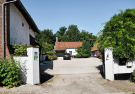babs-cottage-preures-1-entrance