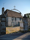 champsecret-orne-house-with-gate 