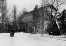 villa merwestein in the snow covered park
