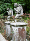 roundwalk a sainte honorine la guillaume (orne) 2009 - private cemetery la joasiere