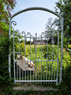 A walk around Royon 9 - The manor behind a gate